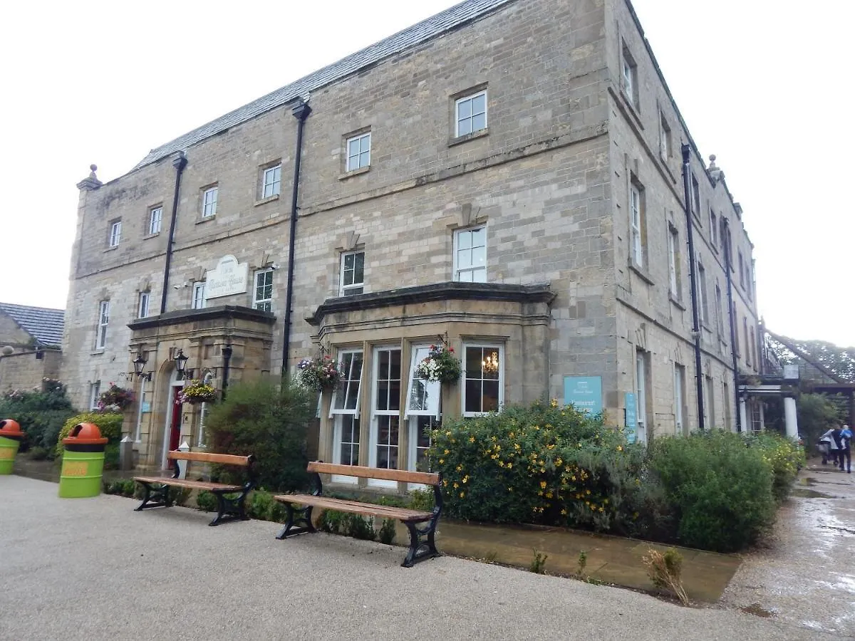 Flamingo Land - Beech Grove B11A Hotel Kirby Misperton